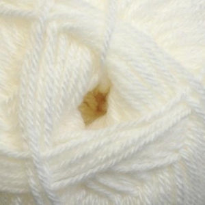 James C Brett Double Knitting With Merino Shade Dm3 Cream
